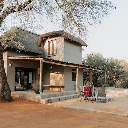 フッドスプルイト Khiza Bush Retreatヴィラ エクステリア 写真