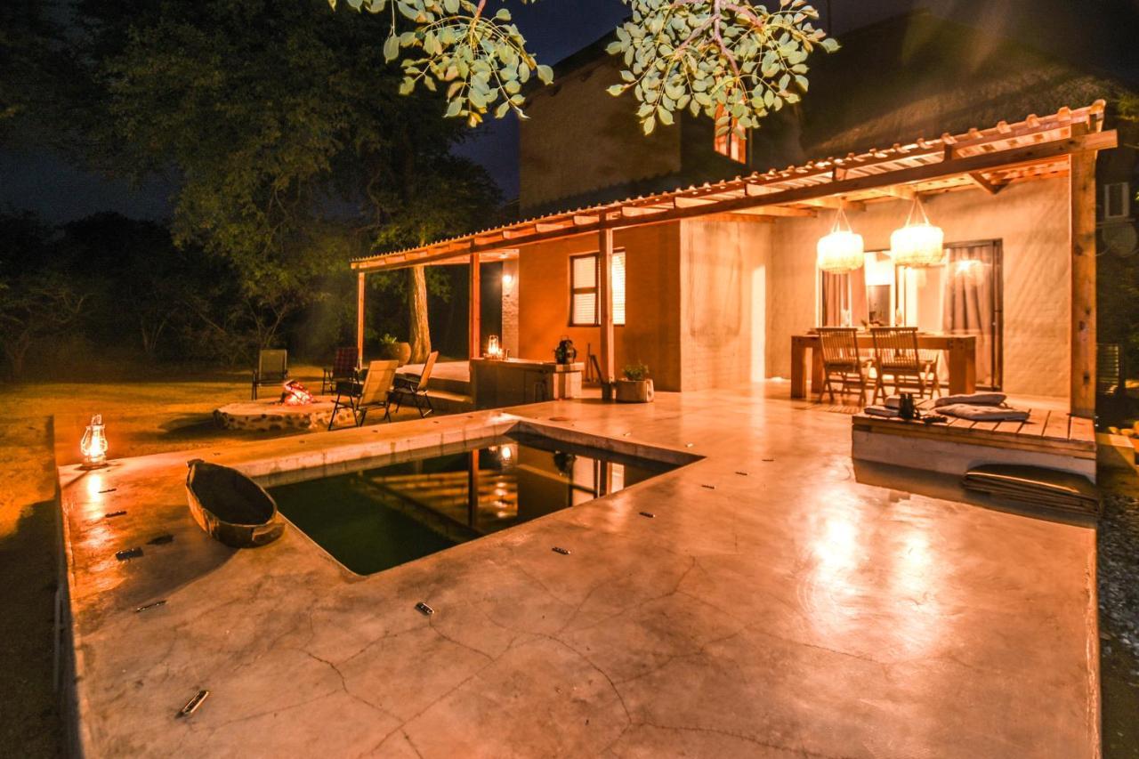 フッドスプルイト Khiza Bush Retreatヴィラ エクステリア 写真