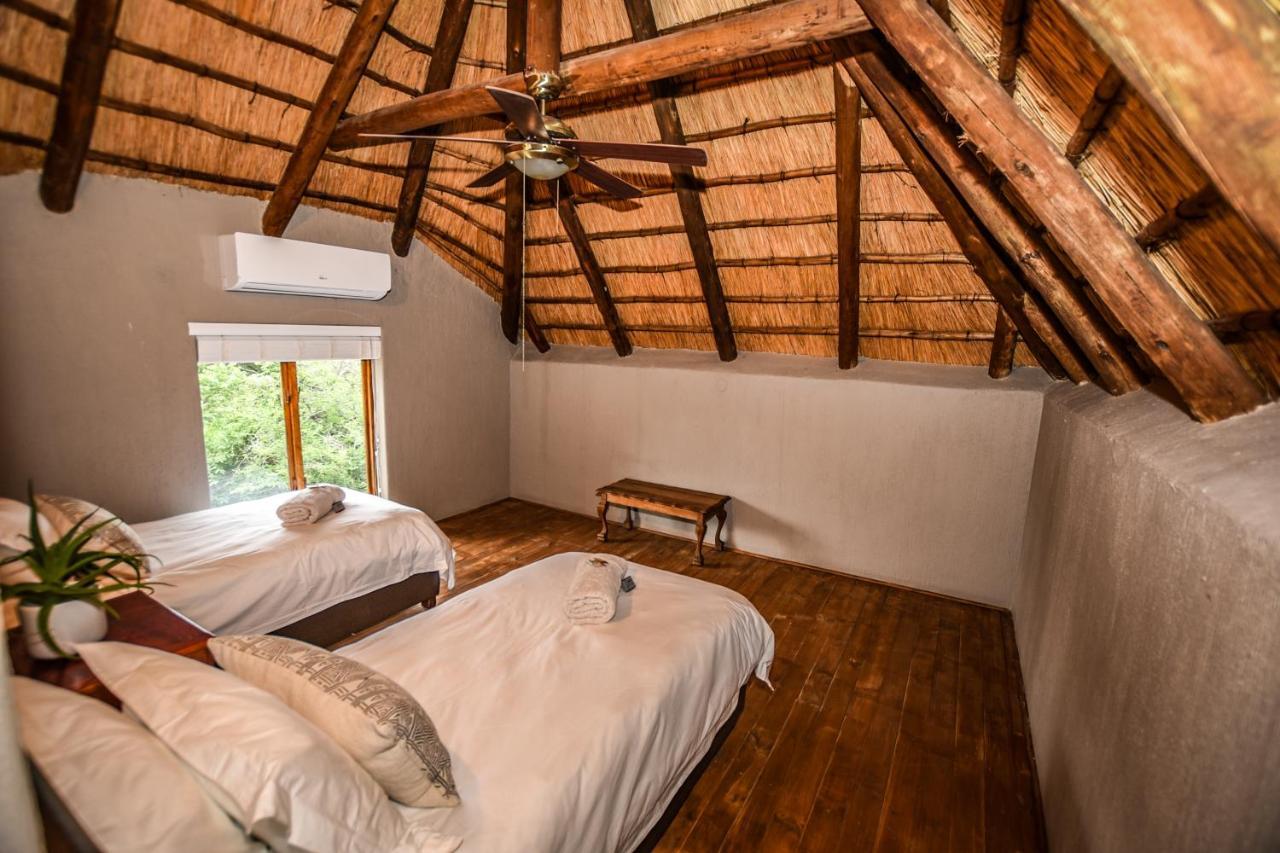 フッドスプルイト Khiza Bush Retreatヴィラ エクステリア 写真